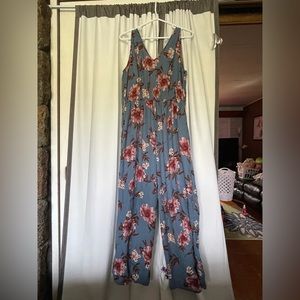 Sleeveless Jumper. With. Pockets!